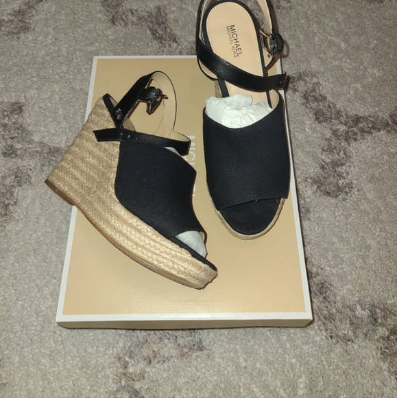 Michael Kors Black Wedge Sandals - Picture 1 of 8